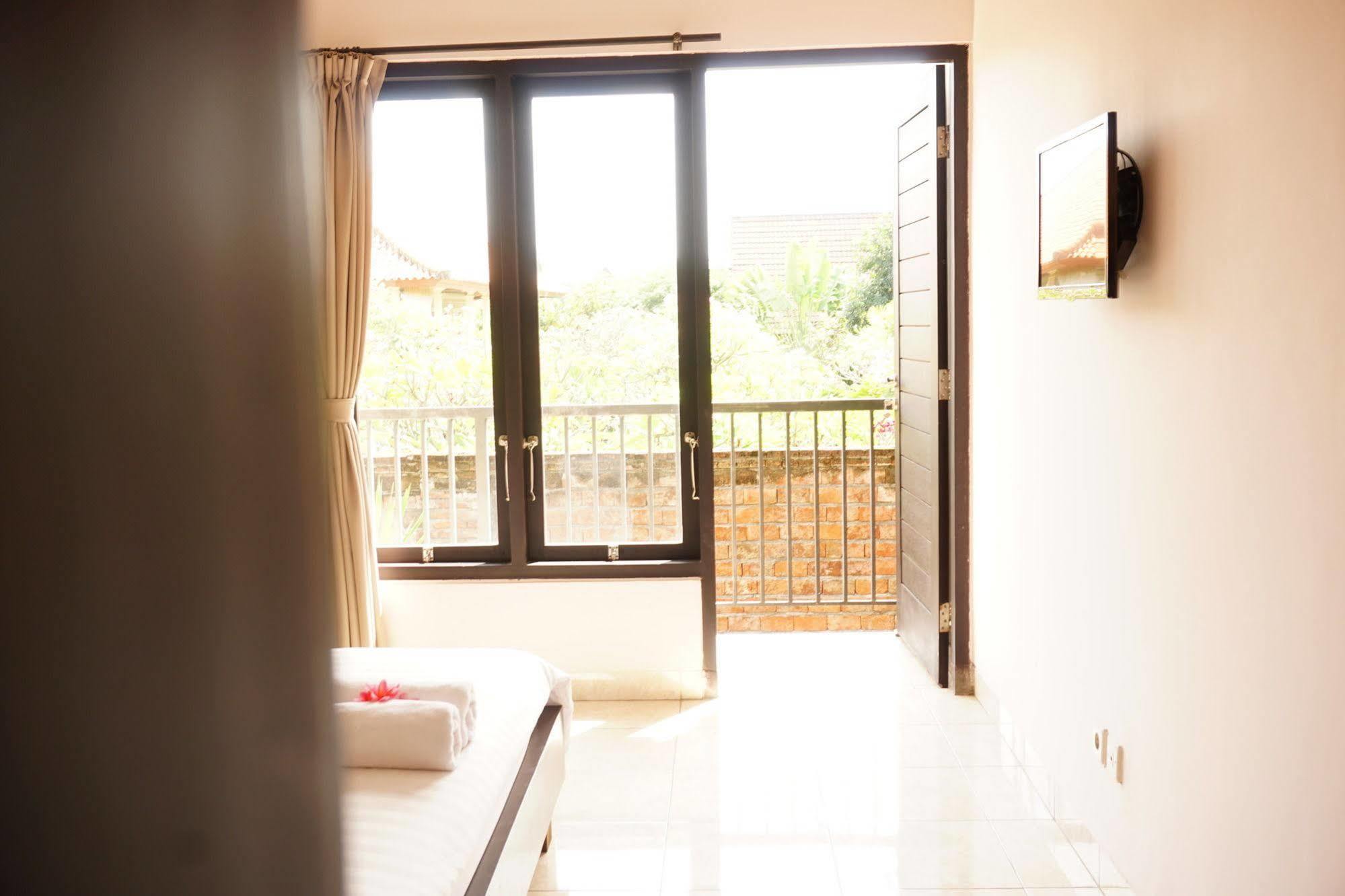 Cameng Homestay Denpasar Dış mekan fotoğraf